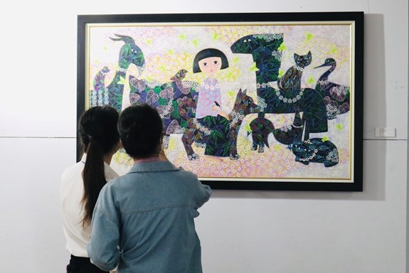 Triển lãm mỹ thuật “Nét đẹp phụ nữ Việt”